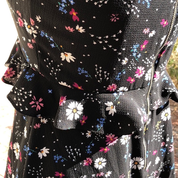 XHILARATION FLORAL DRESS SIZE S - Picture 7 of 7